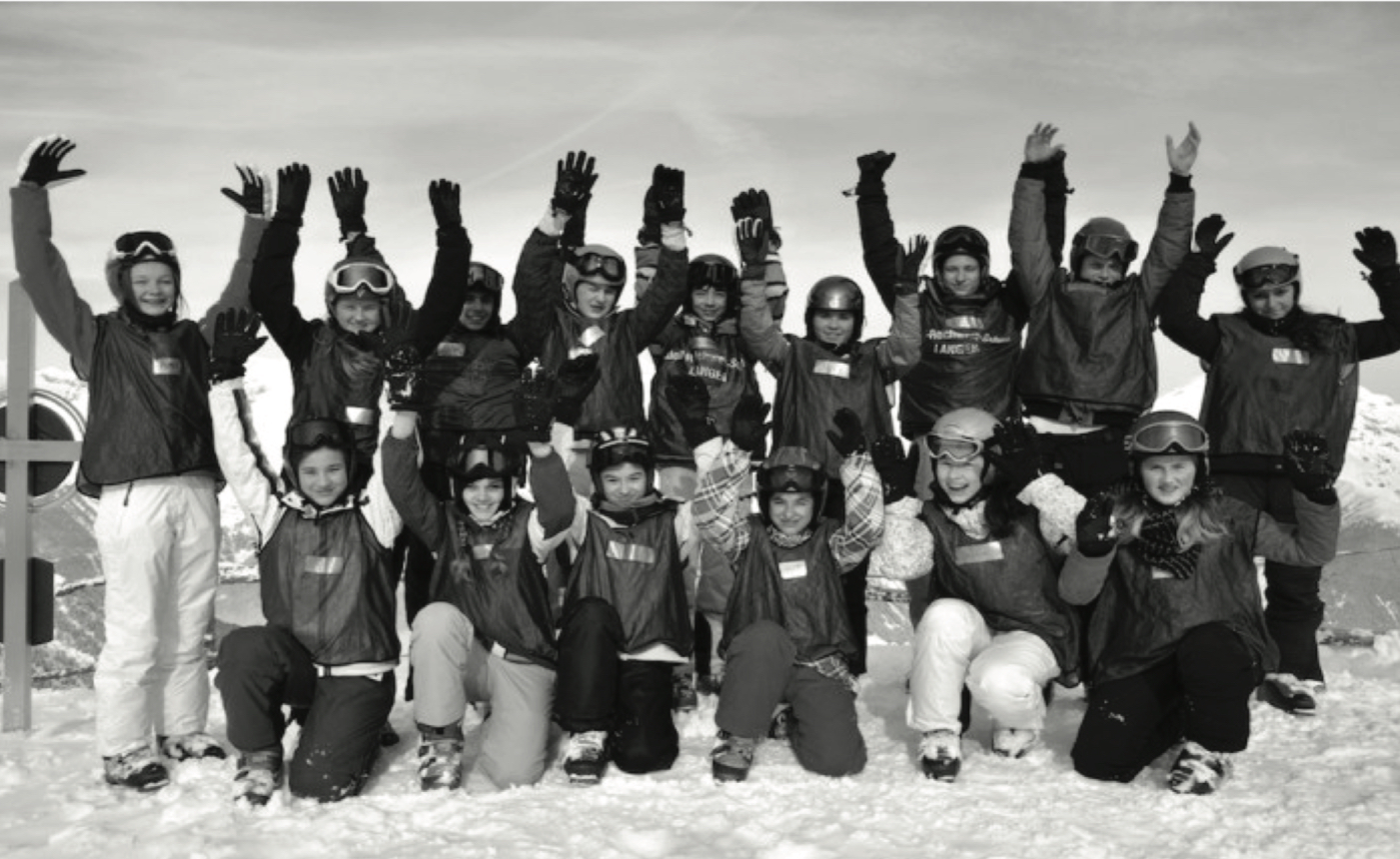 Schüler und Schülerinnen, die an der Wintersportwoche teilgenommen haben